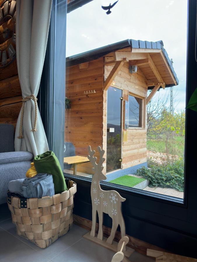 Апартаменти Roenk Relax Мішкольц Екстер'єр фото