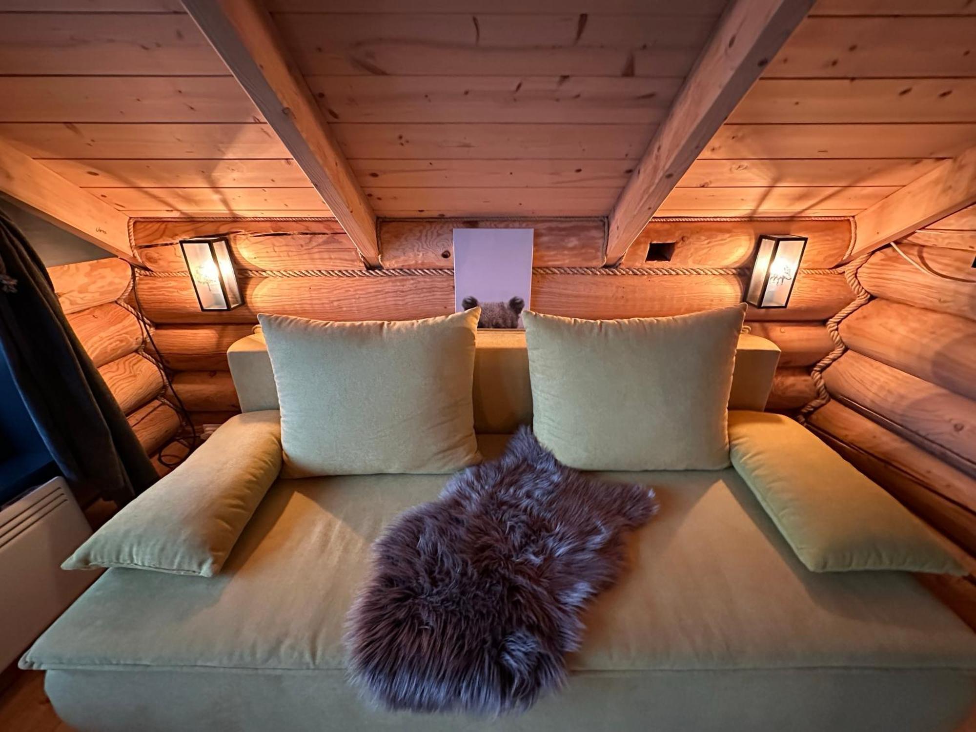 Апартаменти Roenk Relax Мішкольц Екстер'єр фото